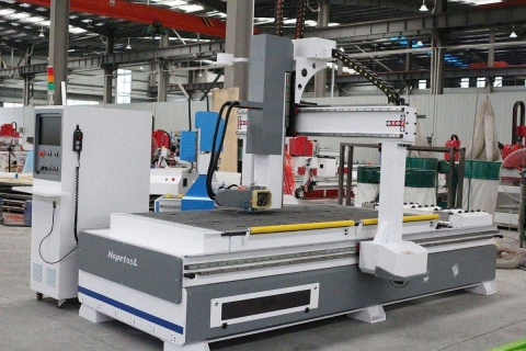 Công ty sản xuất máy cắt cnc trung tâm uy tín có tiếng TPHCM