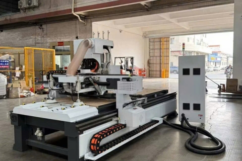 Những lưu ý khi mua máy ghép gỗ cho doanh nghiệp