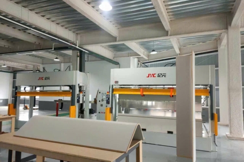 Tìm mua máy cao tần ở đâu uy tín?