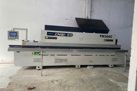 Máy dán cạnh gỗ khi sử dụng cần để ý những điều gì?