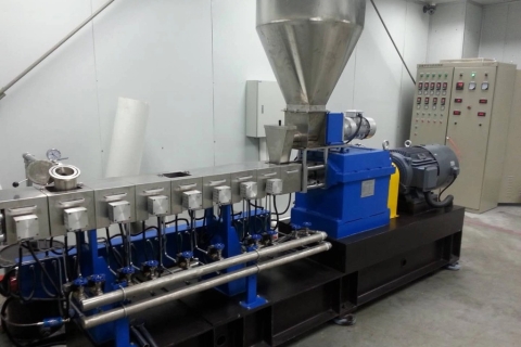 Máy ghép gỗ ngang khác ghép gỗ dọc như thế nào?