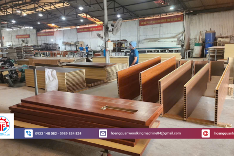 Máy Sản Xuất Cửa Nhựa Composite: Đầu Tư Tối Ưu 2025