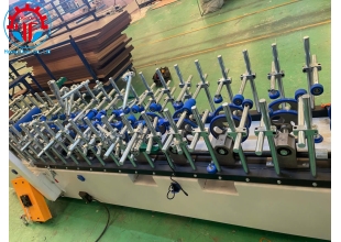 Máy sản xuất cửa nhựa composite - wps 11