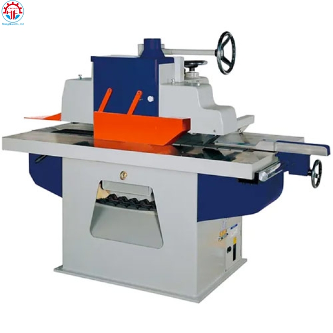 Máy cưa rong ripsaw lưỡi trên Taiwan