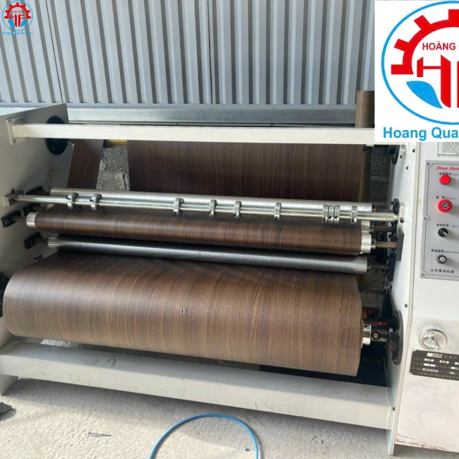 Máy sản xuất cửa nhựa composite - wps 17